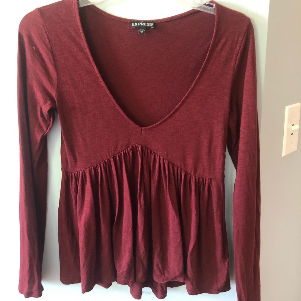 Scoop neck top